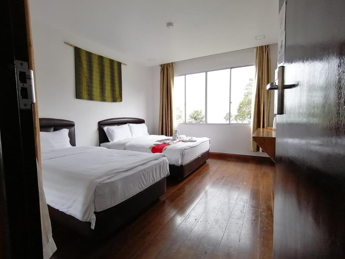 Ayana Holiday Resort Kundasang Exterior photo
