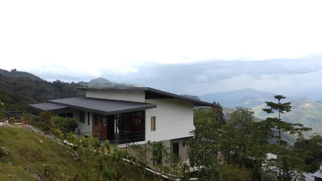 Ayana Holiday Resort Kundasang Exterior photo