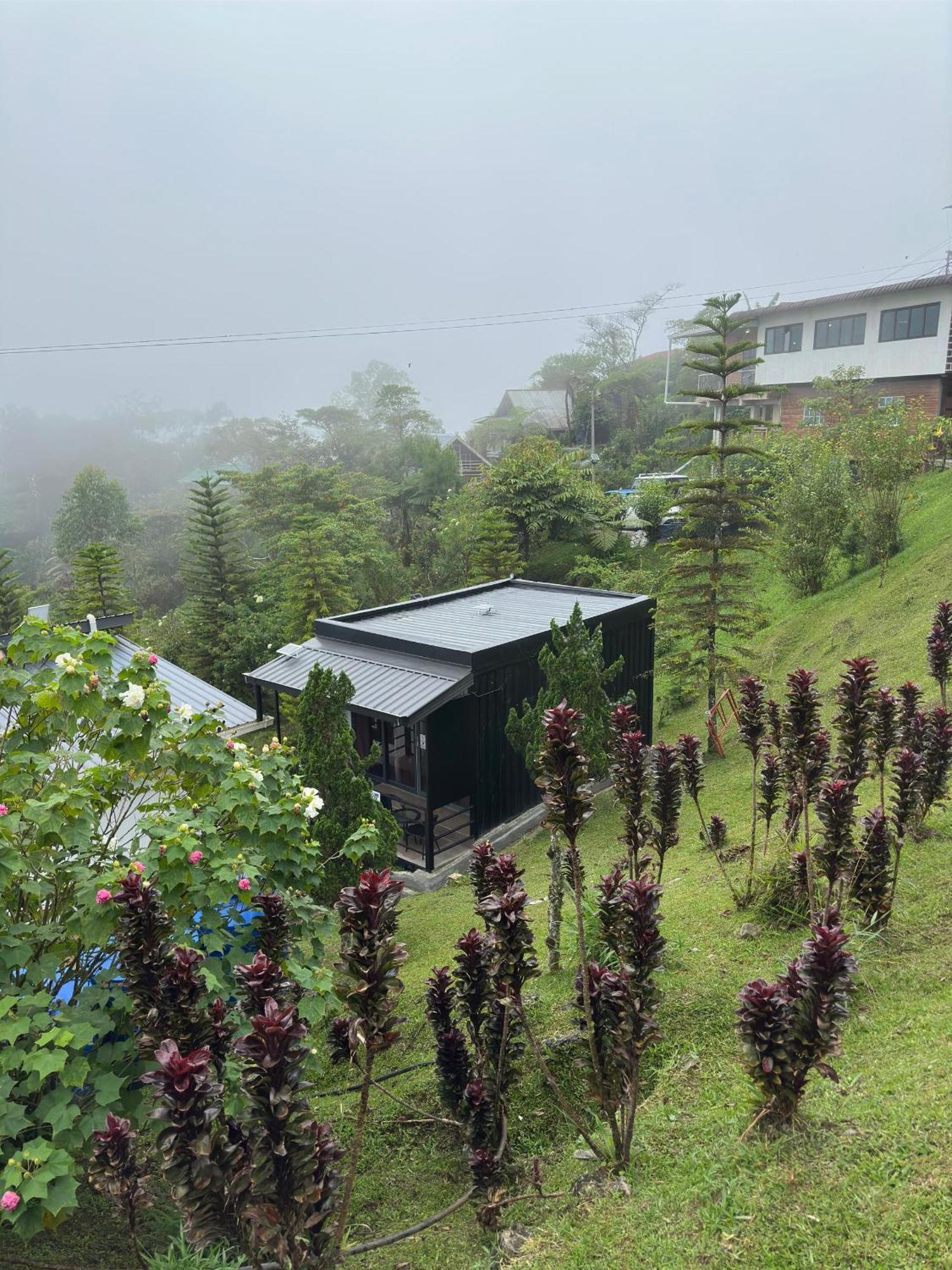 Ayana Holiday Resort Kundasang Room photo