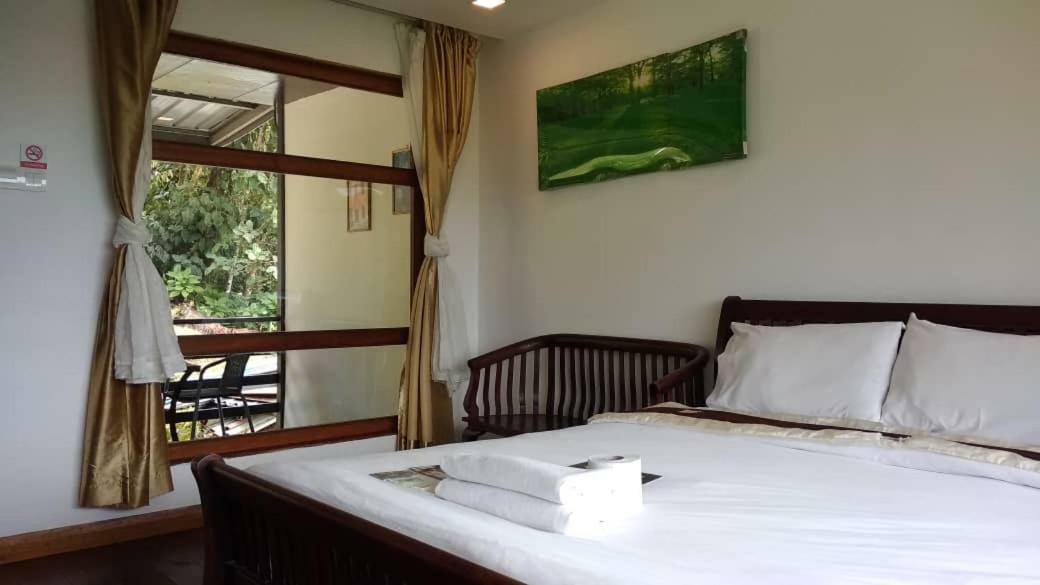 Ayana Holiday Resort Kundasang Exterior photo